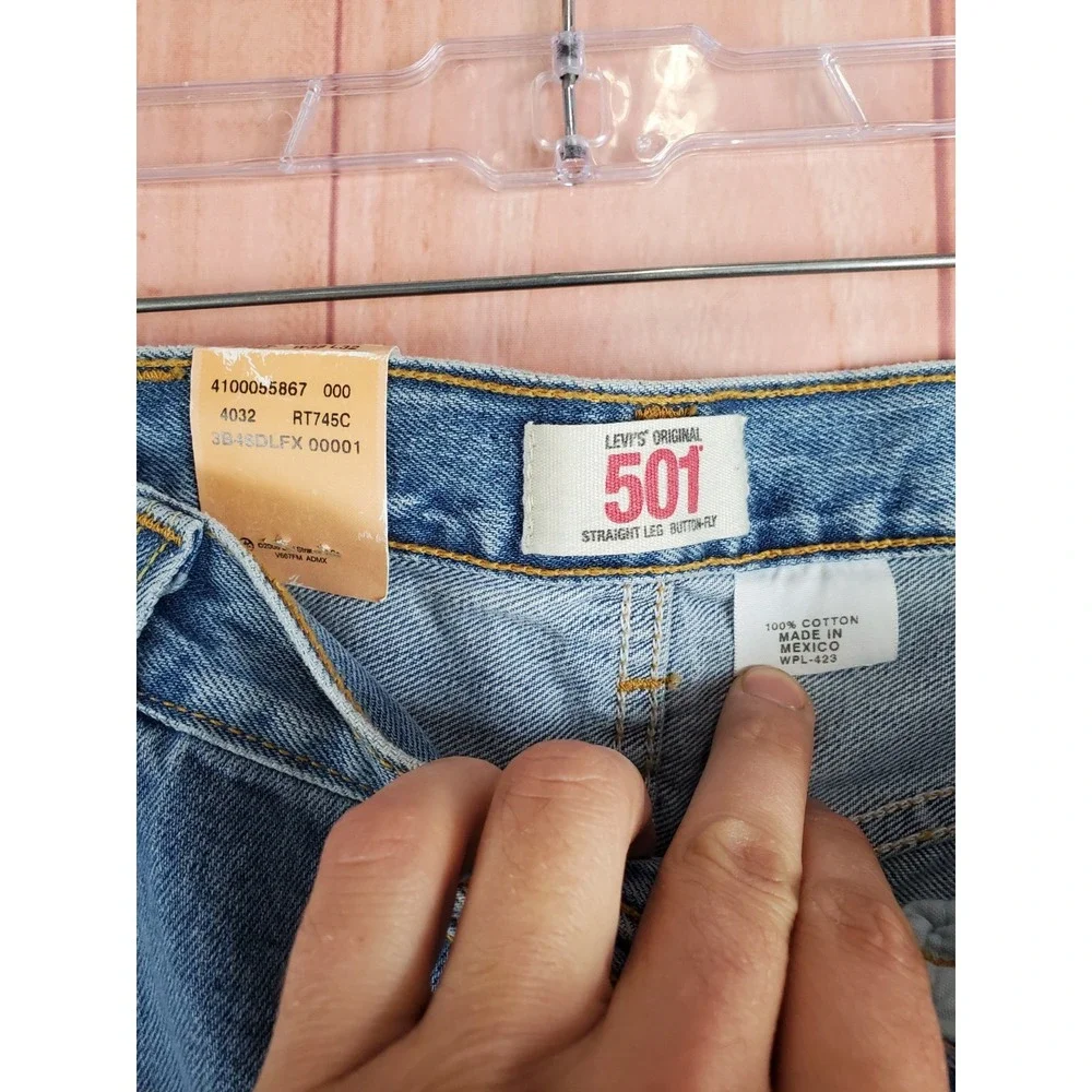 Levi's 501 Mens Jeans Sz 38 X 32 Blue Denim 100% Cotton Button Fly Straight-Leg